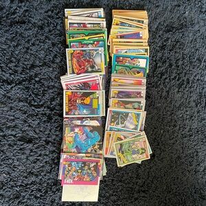 Large lot of mixed 1990 to 1993 marvel cards